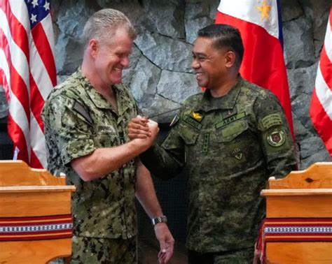 US forces ready with a 'range of options' to deal with South China .